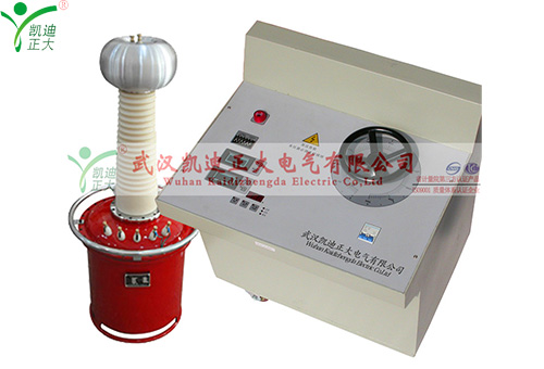 客戶在使用交直流試驗(yàn)變壓器的過程中需要注意哪些事項(xiàng)